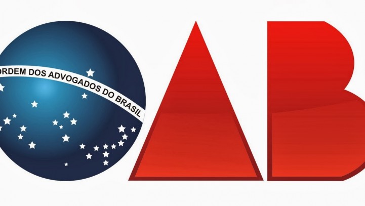 Quais perícias o advogado ou bacharel em direito pode fazer